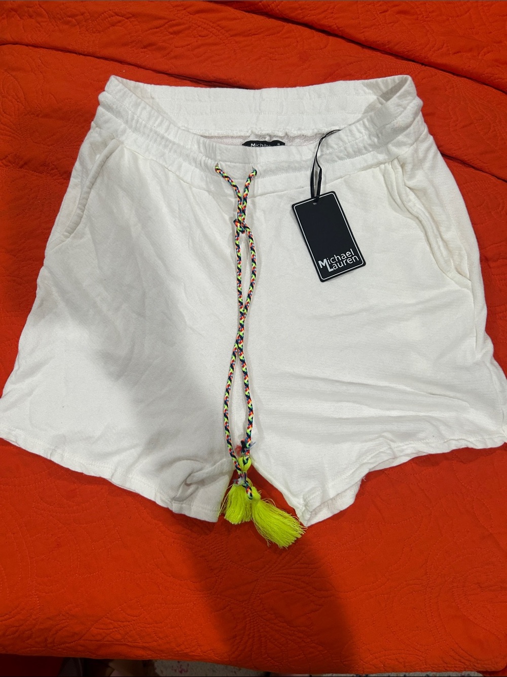 NWT Michael Lauren white cotton shorts size medium with neon tie